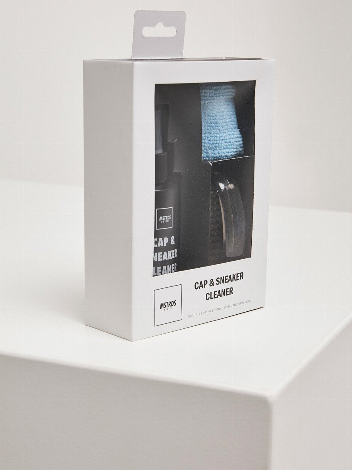 CAP AND SNEAKER CLEANER