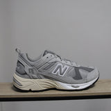 Sapatilhas Unissexo New Balance 878