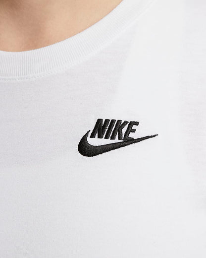 T-shirts Nike Sportswear Club Essentials