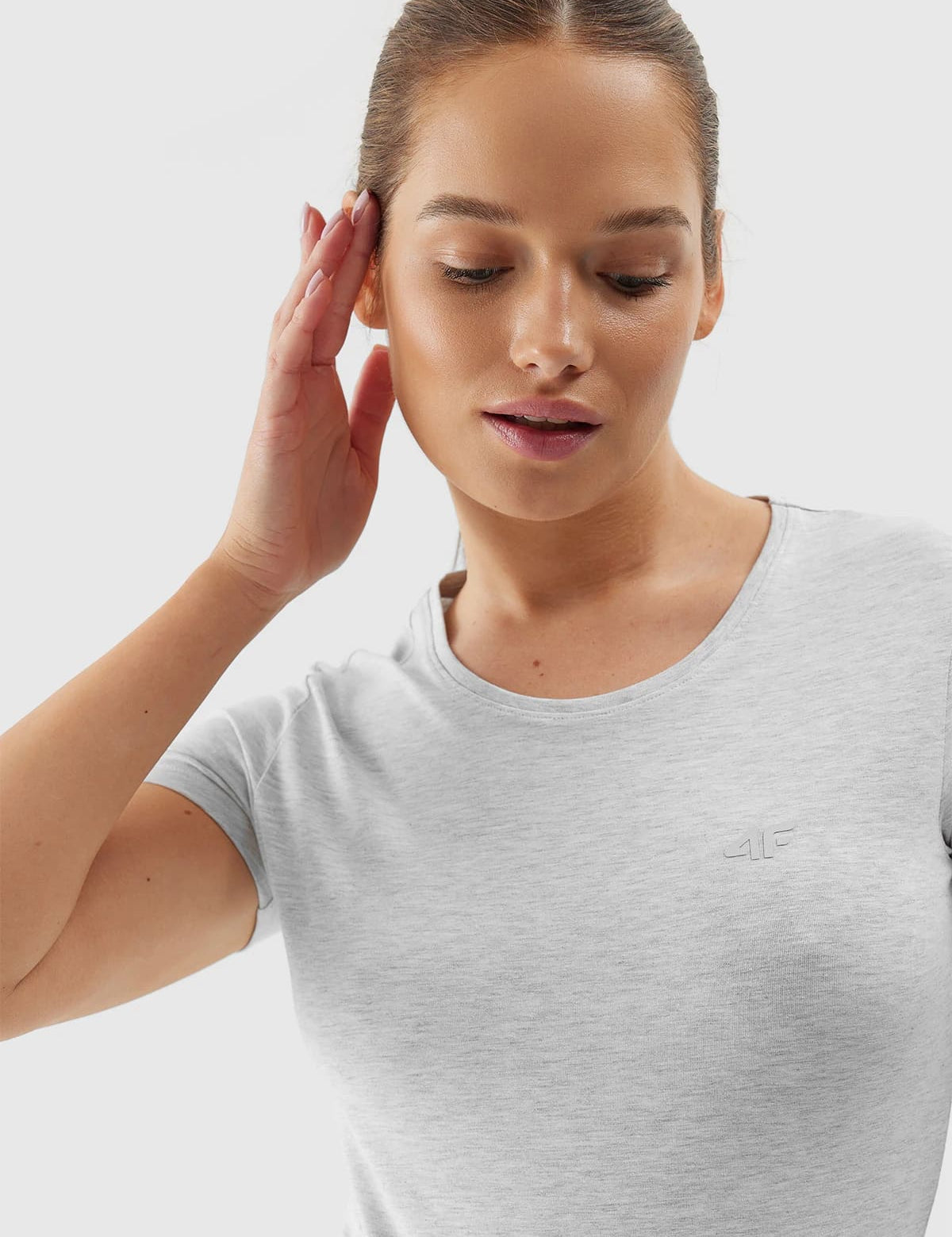 T-shirts de algodão básicas